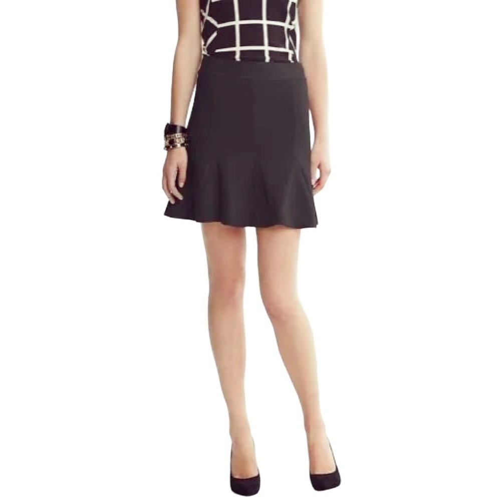 NWT Banana Republic Black Fluted Flounce Mini Skirt Size 10